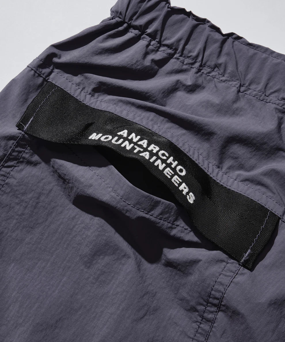 Mountain Research / ID Shorts