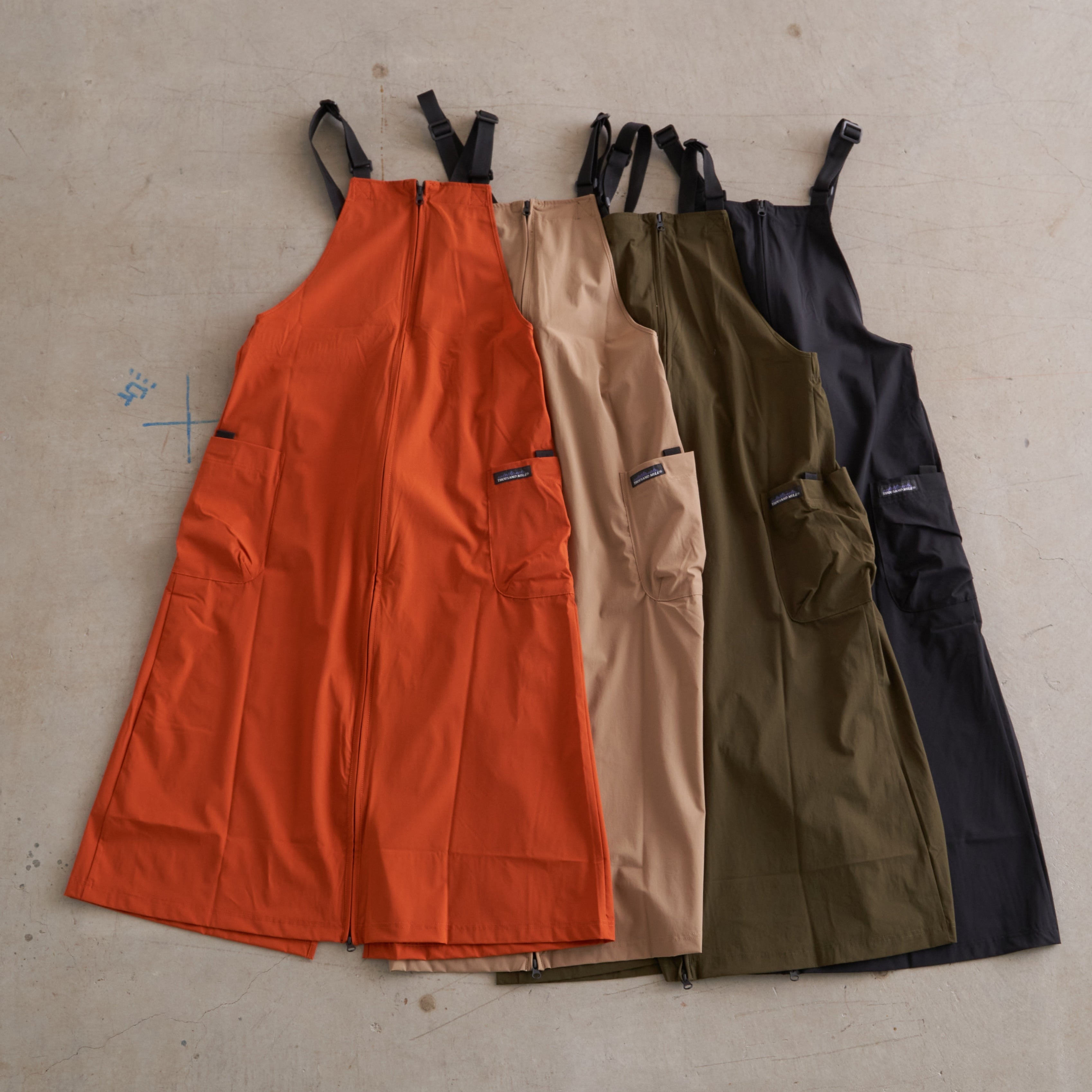 THOUSAND MILE / SALOPETTE SKIRT