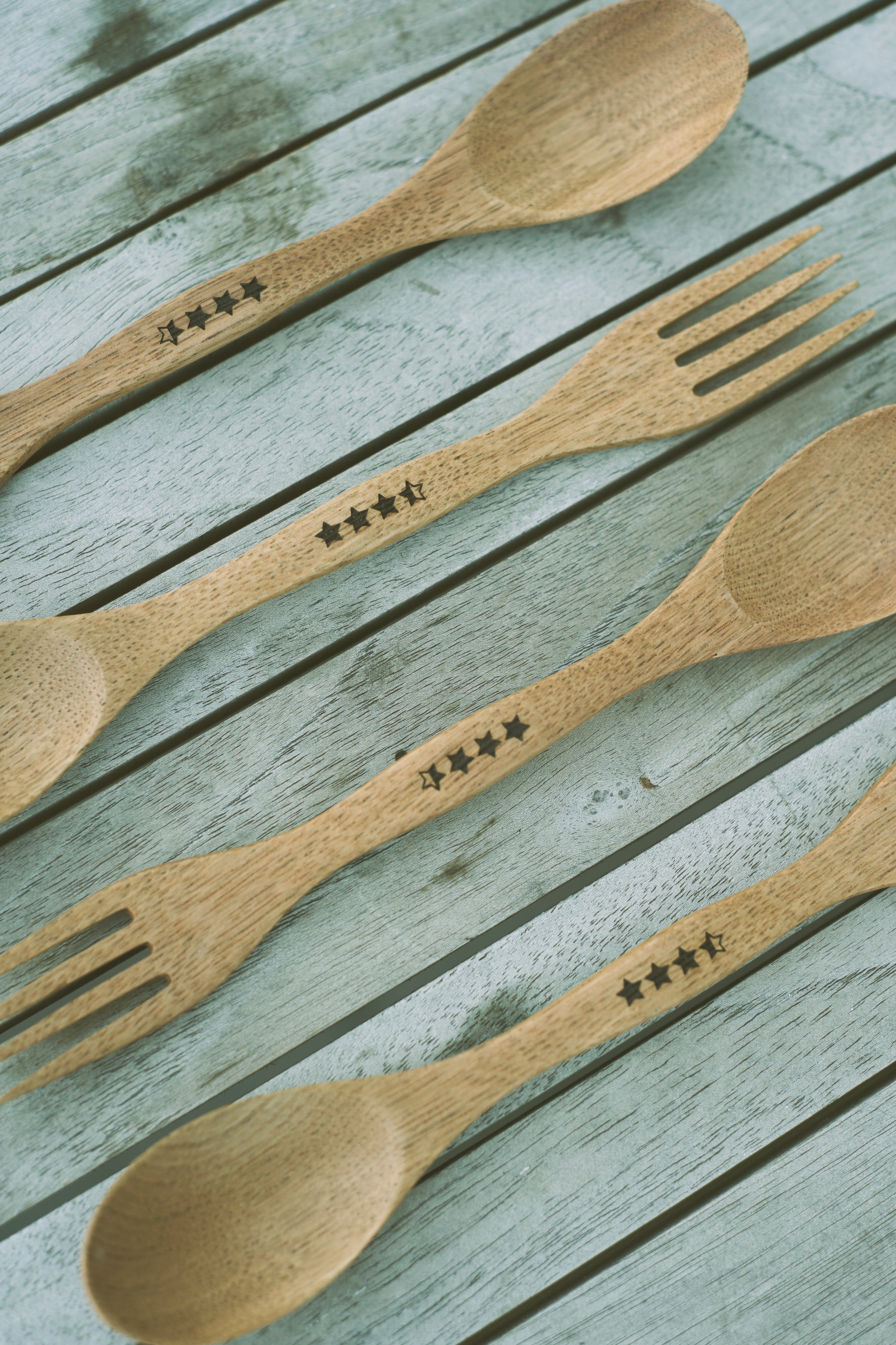 &NUT / WOODEN CAMP SPORK SET OF 4PCS