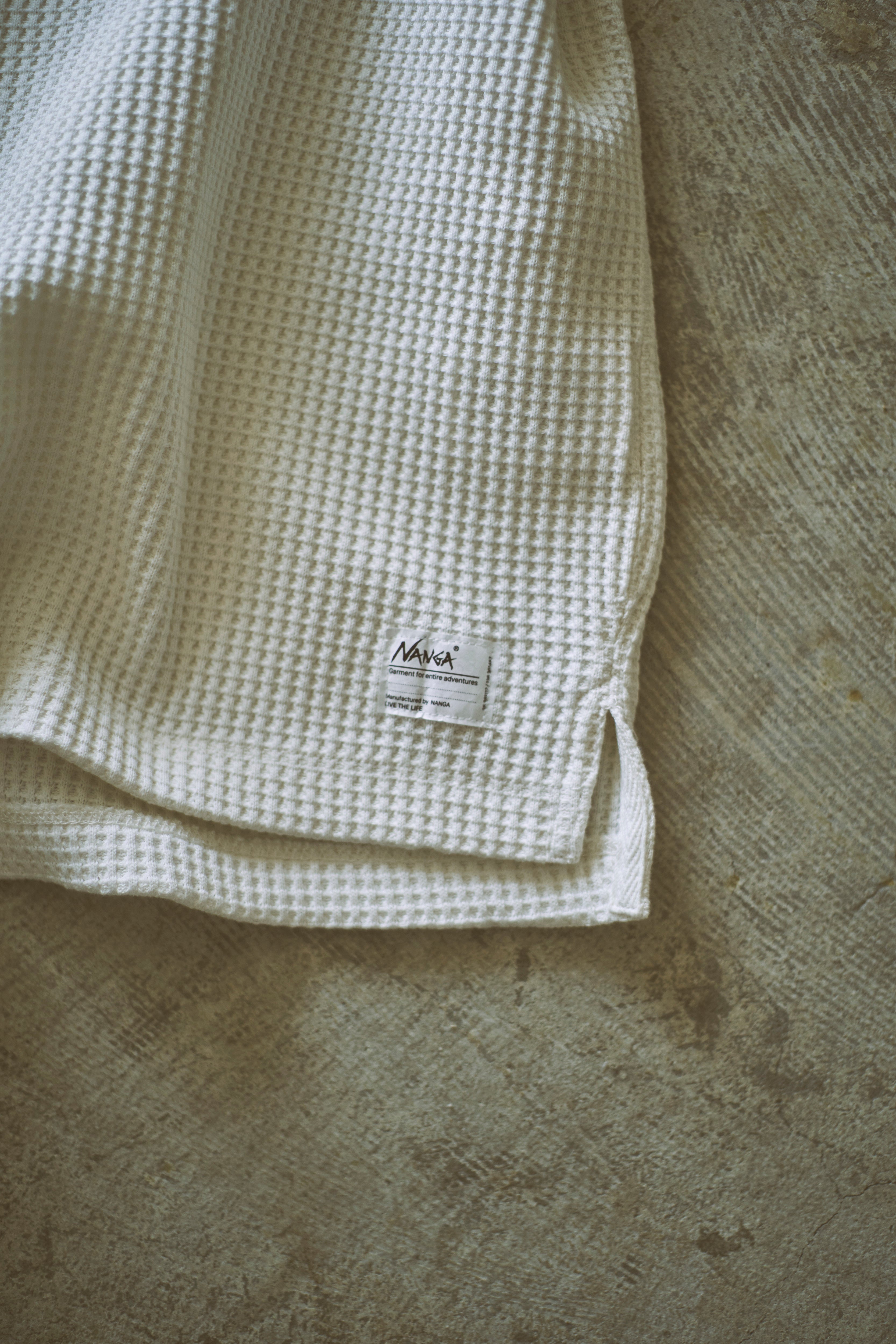 NANGA / ECO HYBRID WAFFLE LOOSE FIT TEE