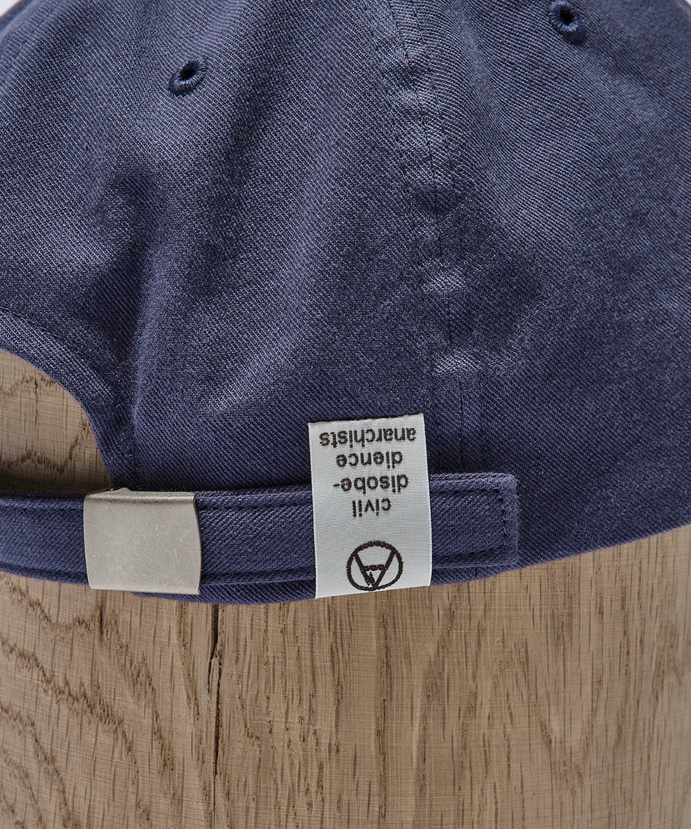 Mountain Research / AM. Cap