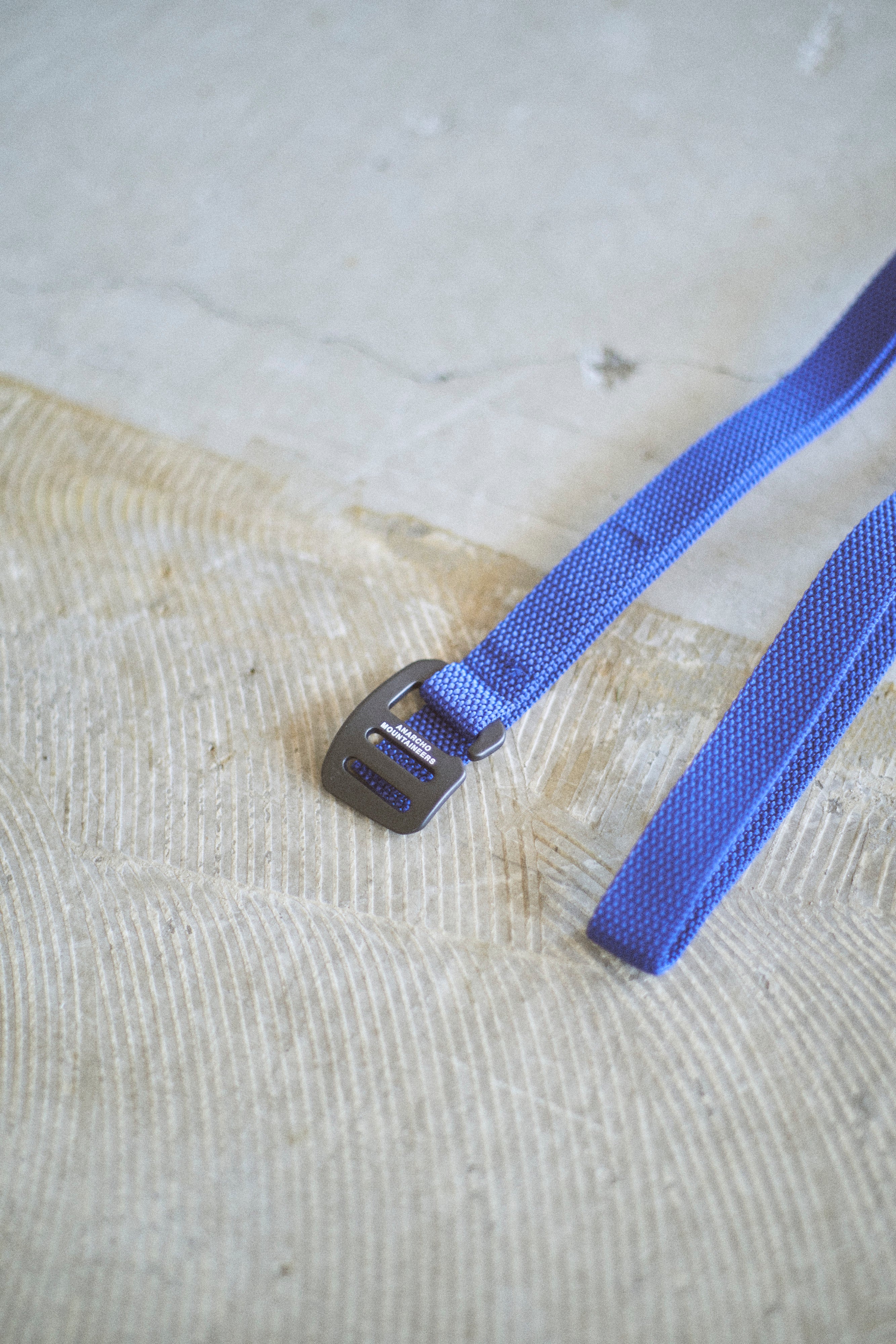 Mountain Research / Daily Belt