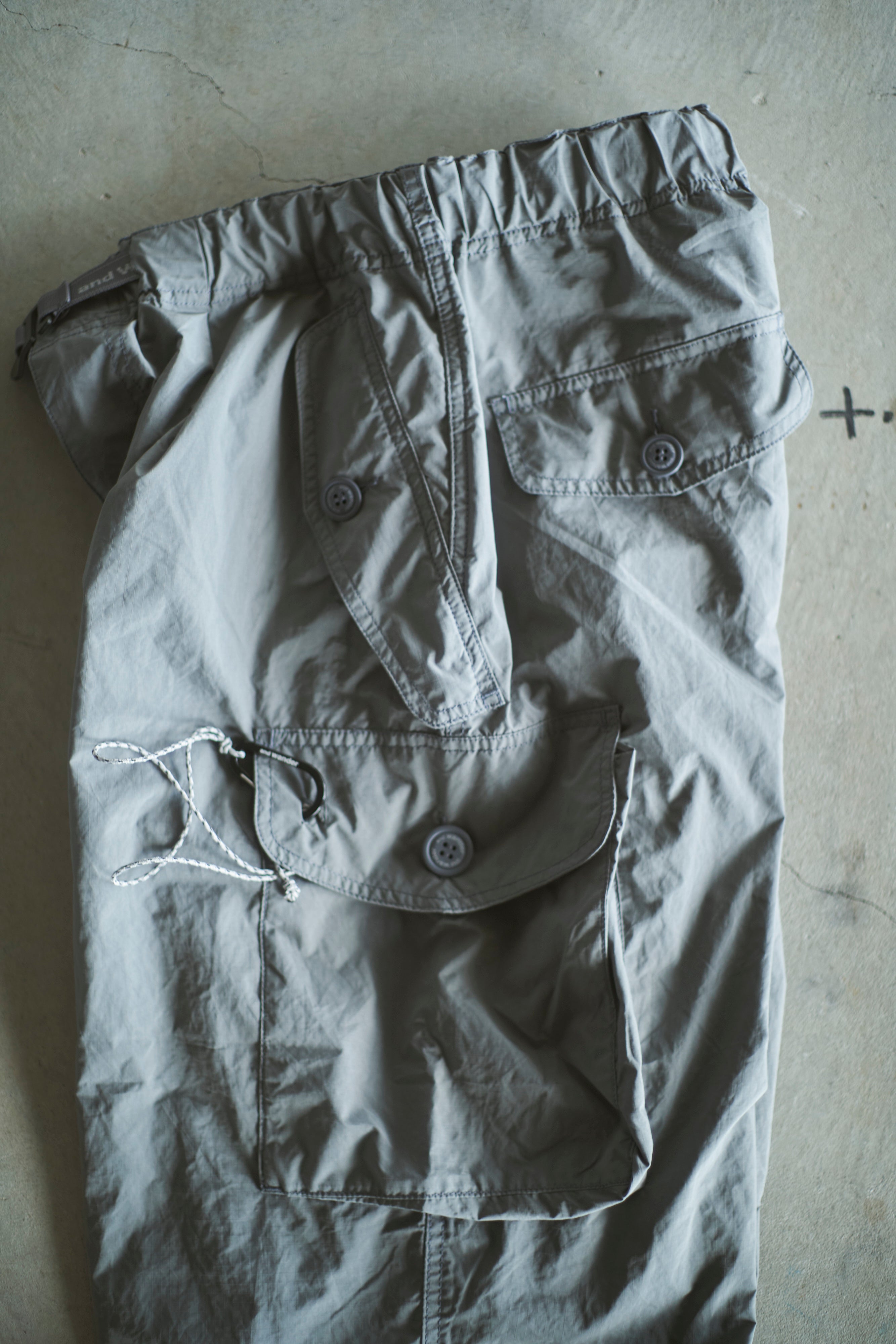 andwander / oversized cargo pants