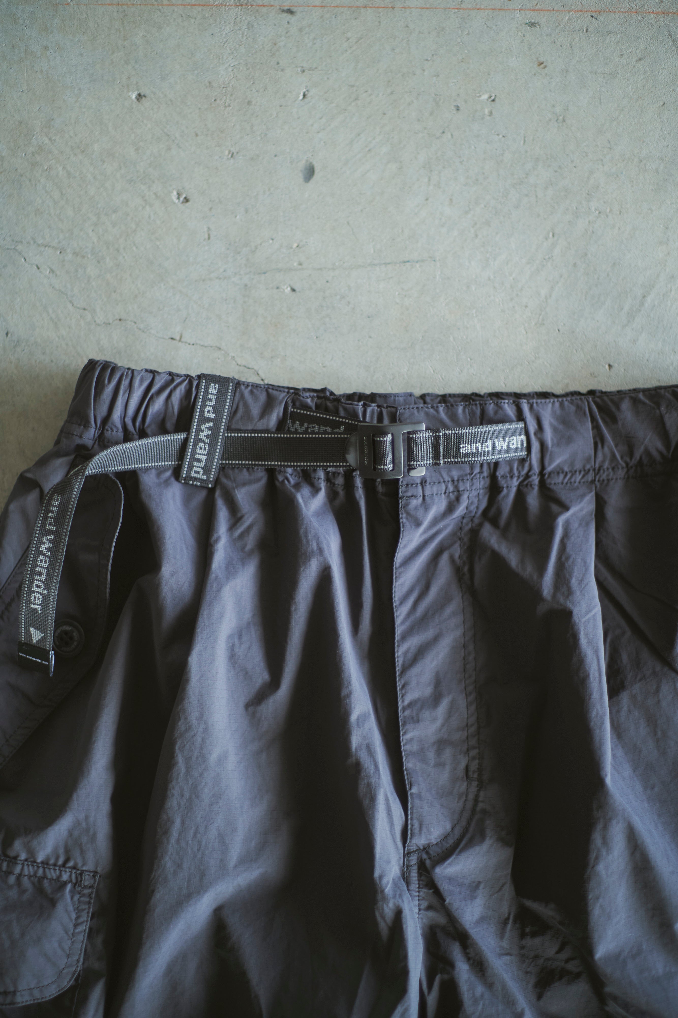 andwander / oversized cargo pants