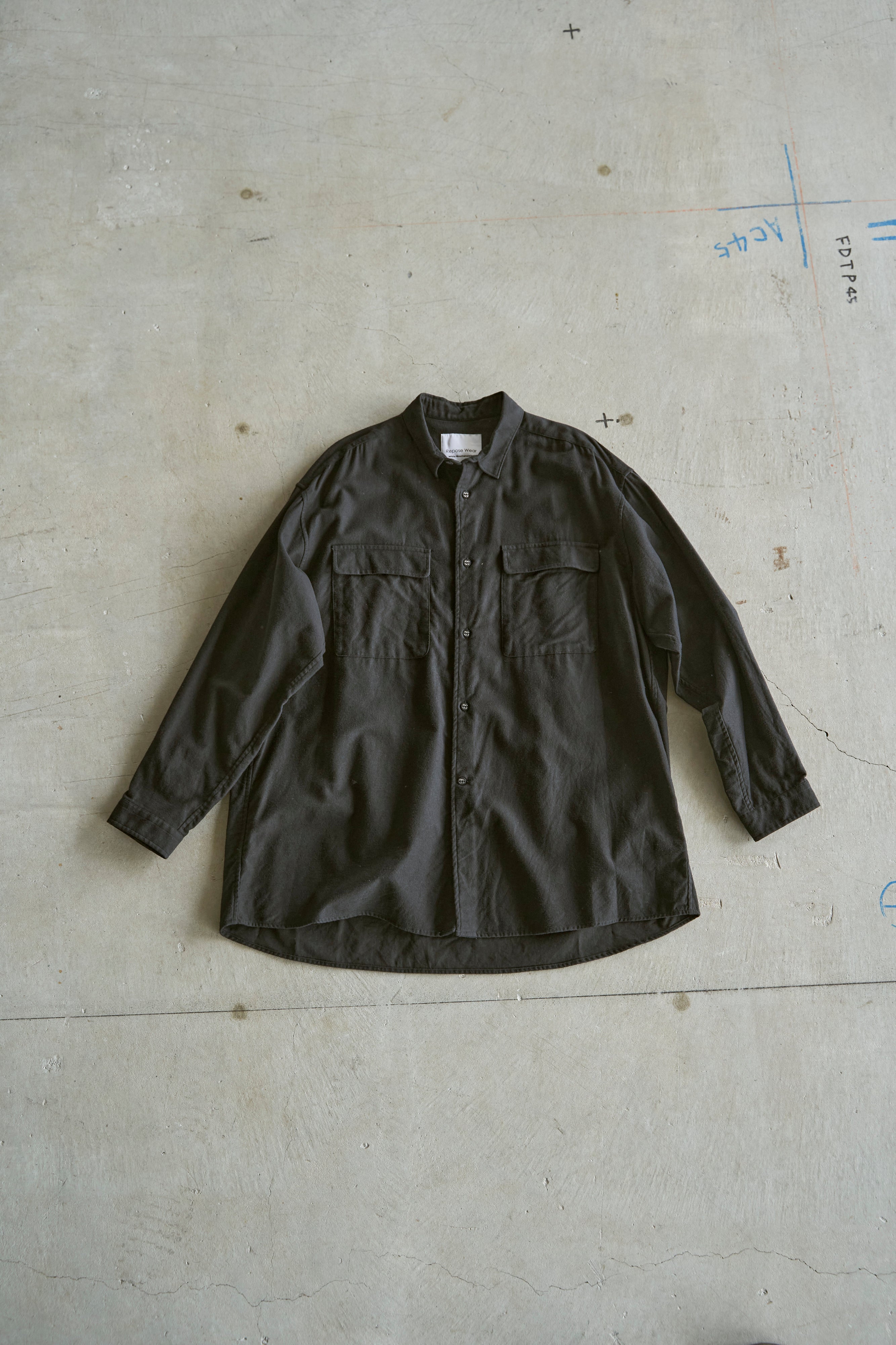 White Mountaineering / MOLESKIN WIDE SHIRT