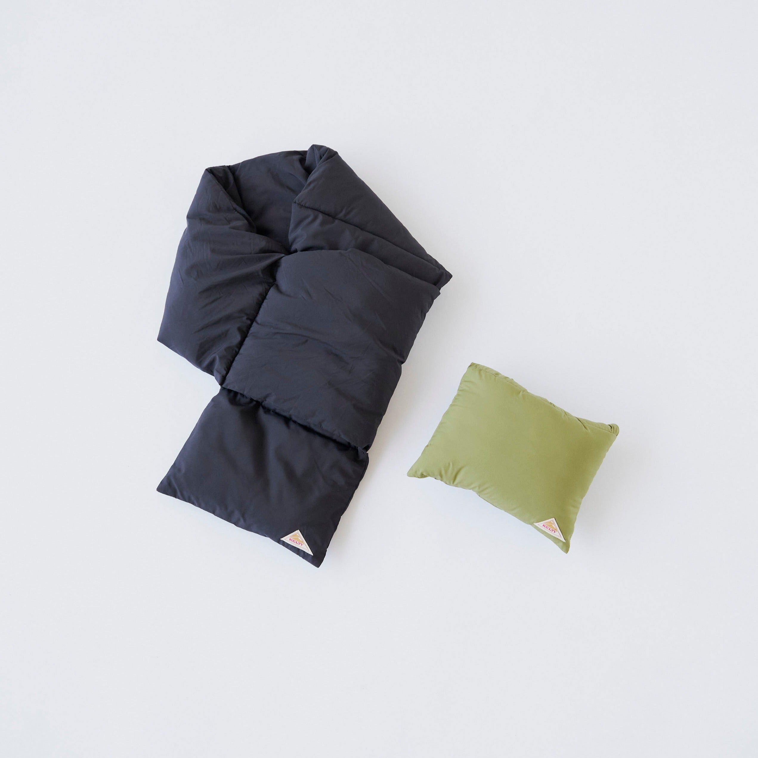 KELTY / Pocketable Insulation Muffler