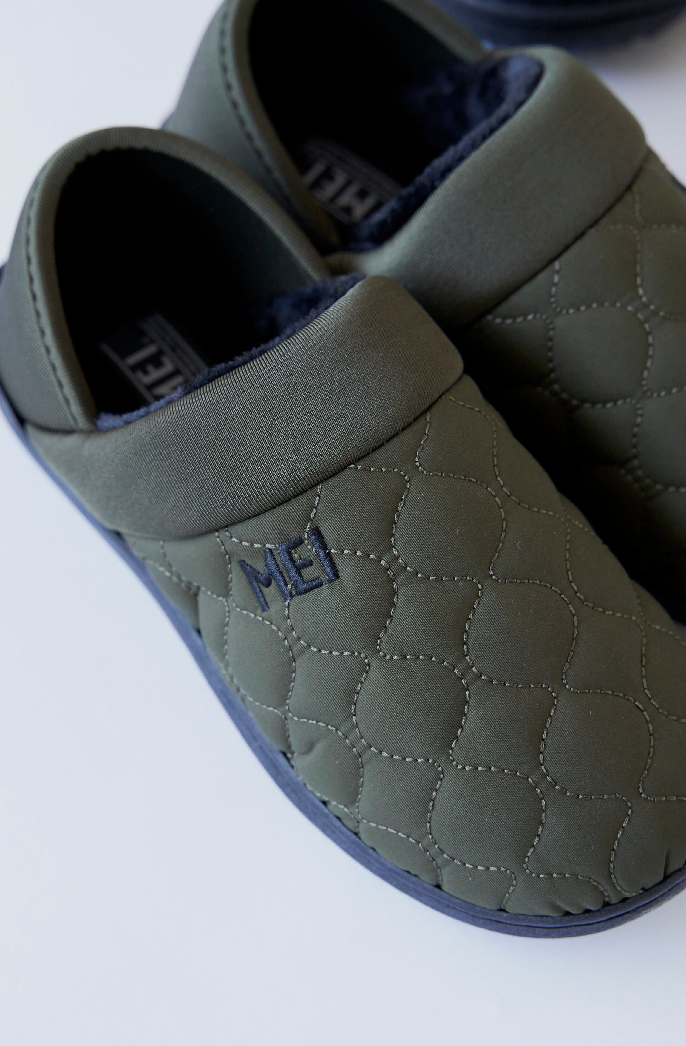 MEI / QUILTING MOC SHOES