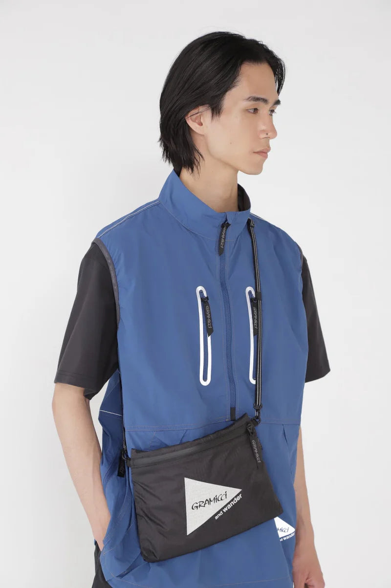 and wander / gramicci nylon sacoche