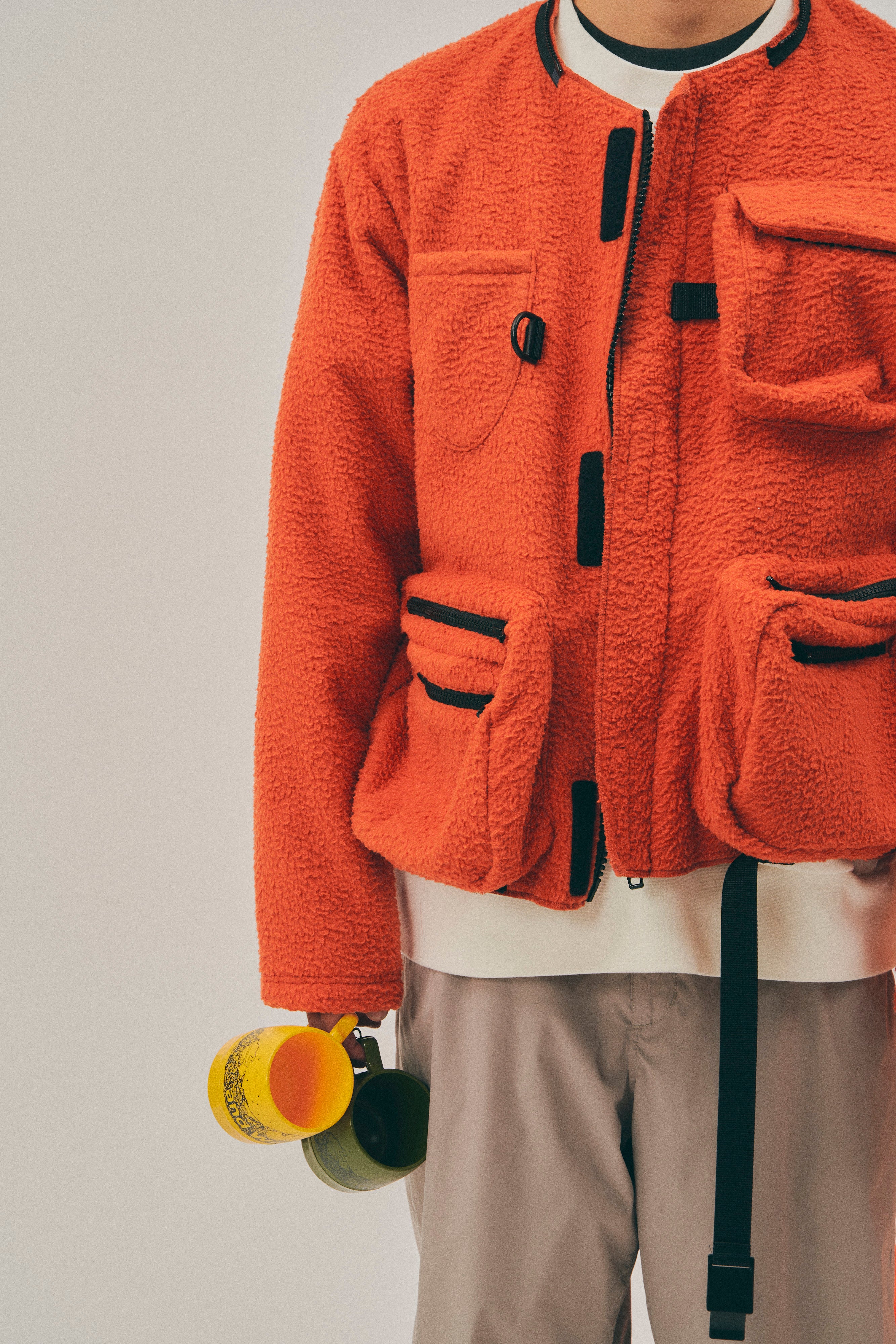 Mountain Research / Phishing JKT.