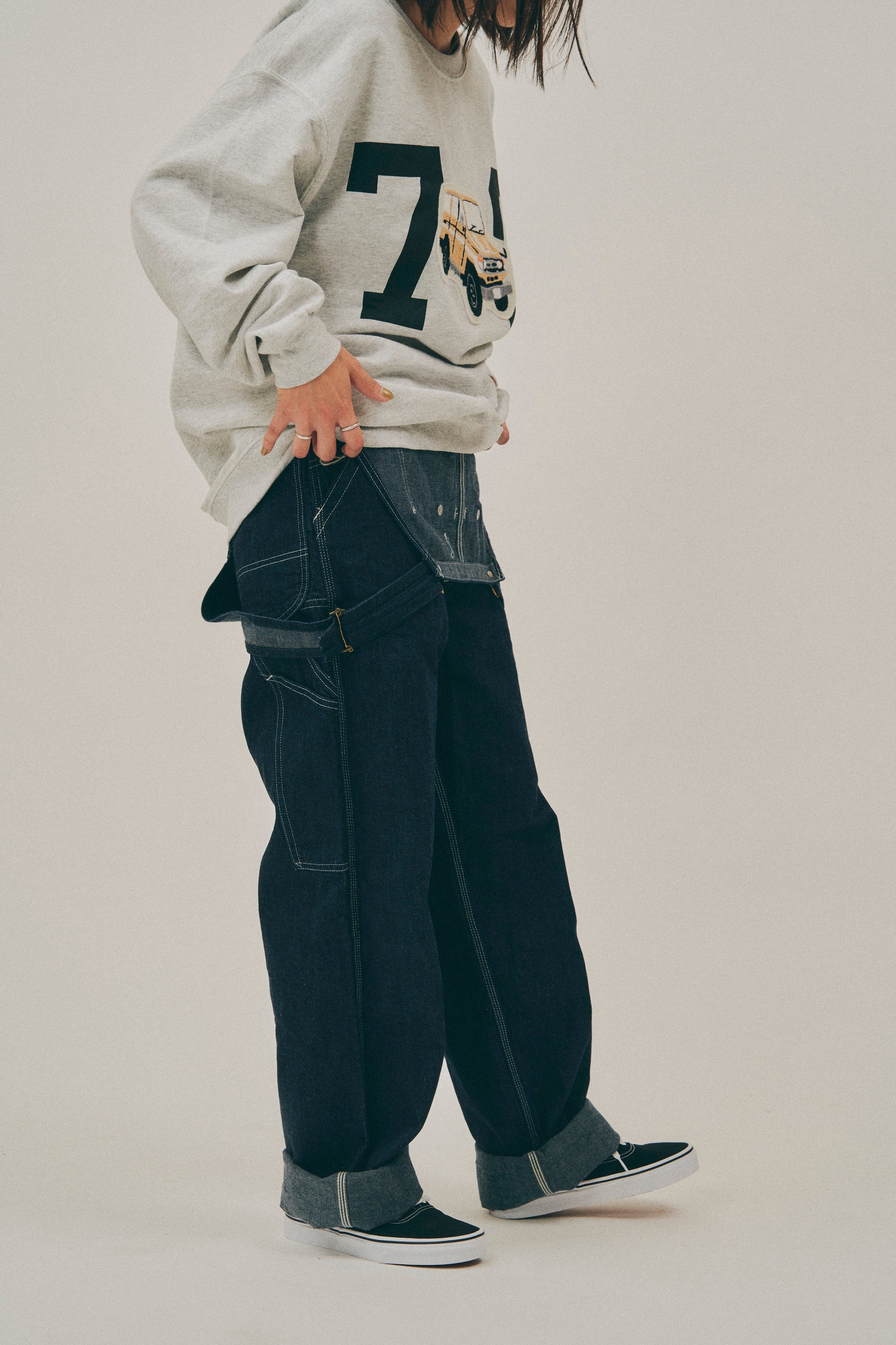 O.K. / L/C 70 EMBROIDERY CREW SWEAT