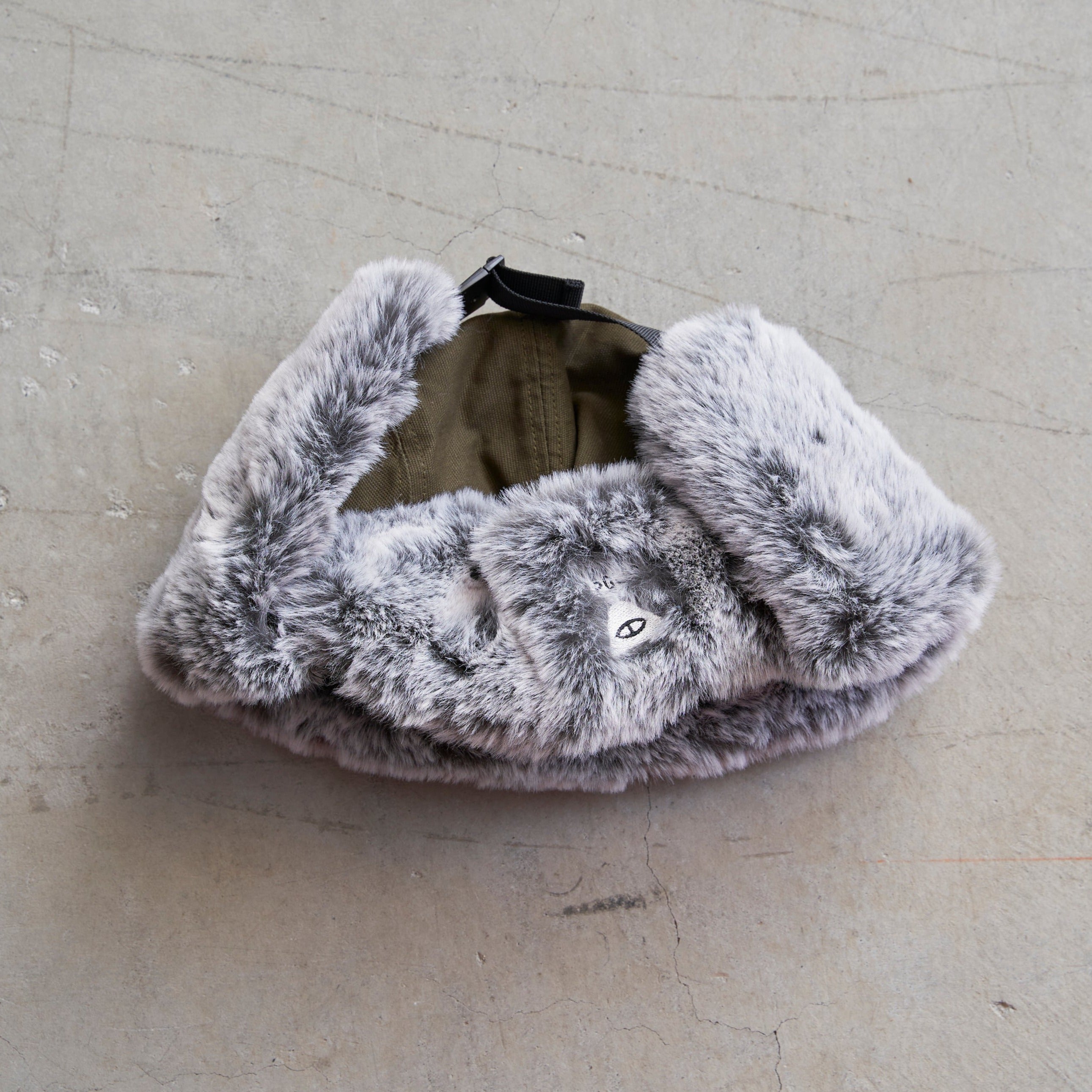 POLER / MILITARY FUR VISOR CAP