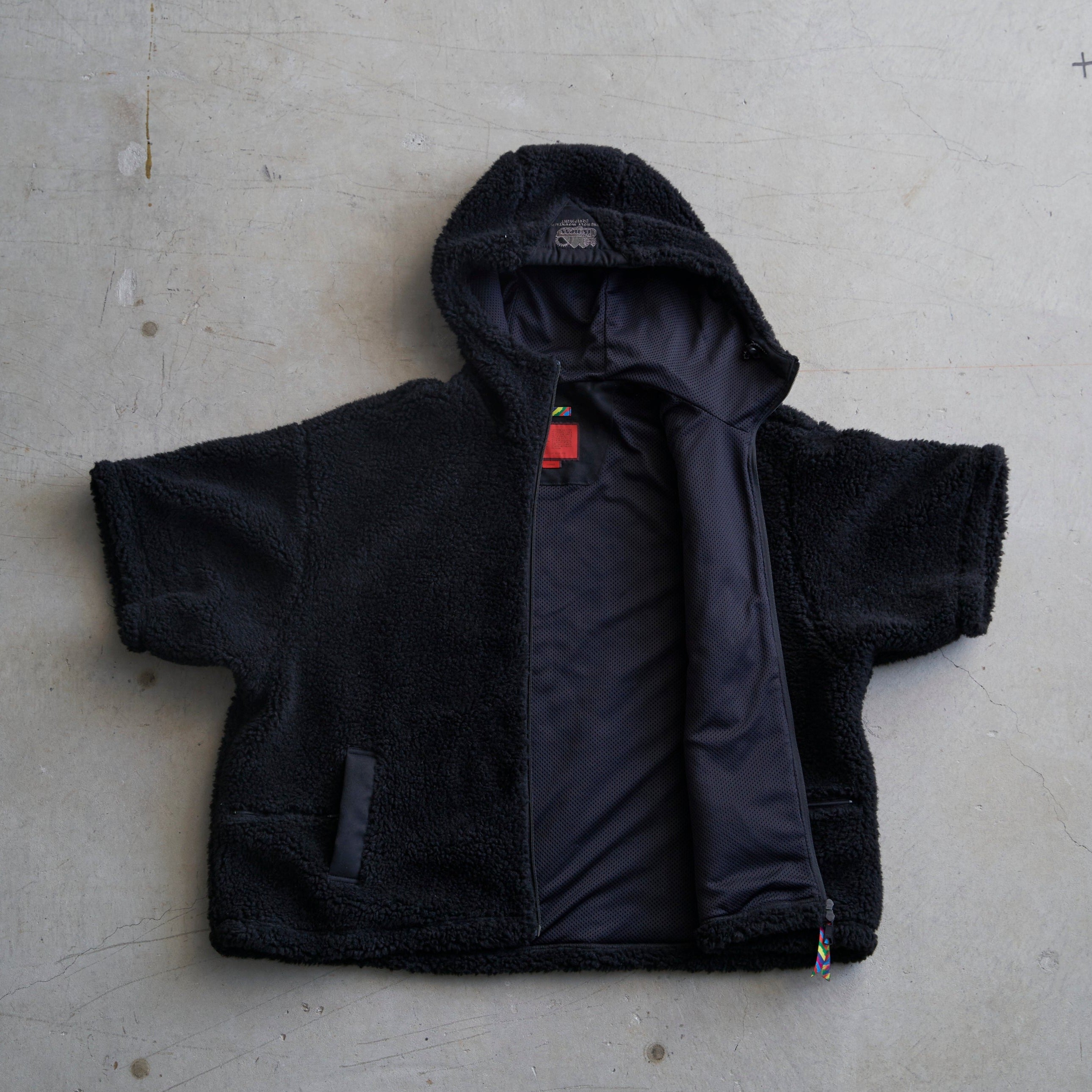 Y(dot) BY NORDISK / THM FLEECE HOODIE is-ness x Y(dot) BY NORDISK