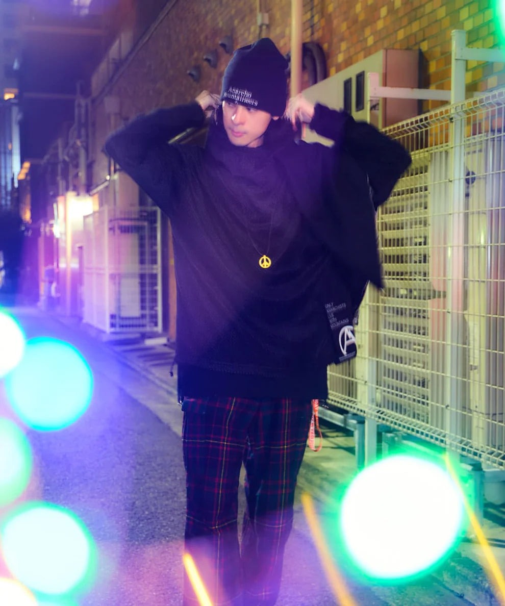 Mountain Research / Mega Tag Octa Parka