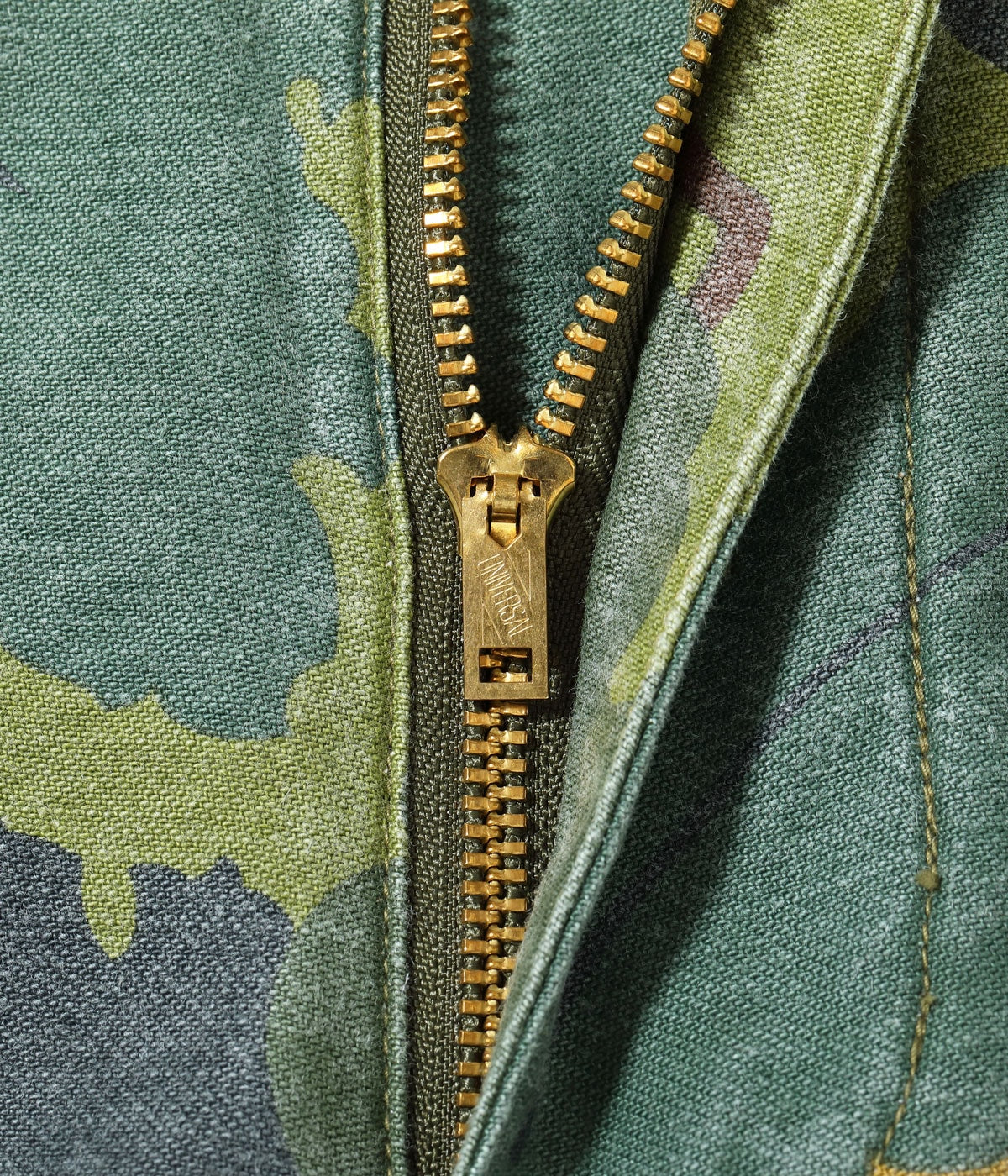 BUZZ RICKSON'S / Lot No. BR42452 / MITCHELL PATTERN CAMOUFLAGE TROUSERS CIVILIAN MODEL