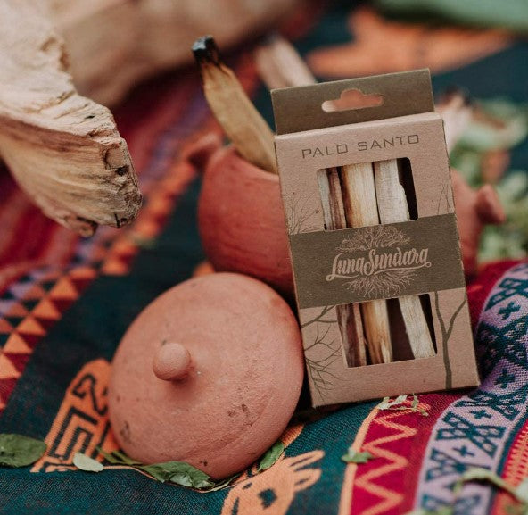 LUNASUNDARA / PALO SANTO SMUDGING STICK