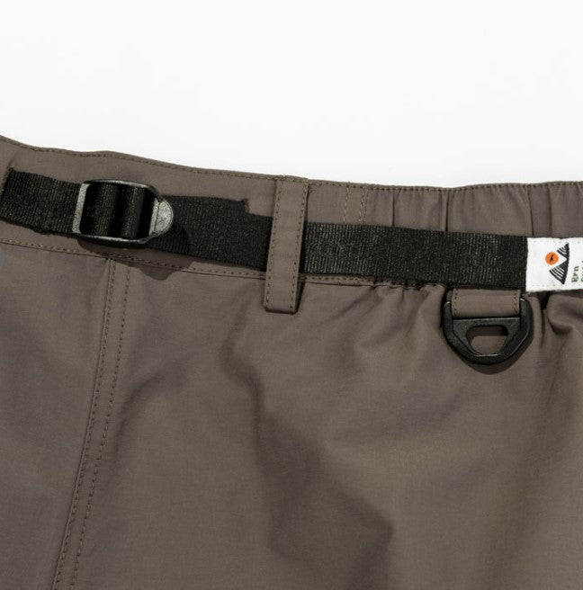 grn outdoor / TEBURA SHORTS