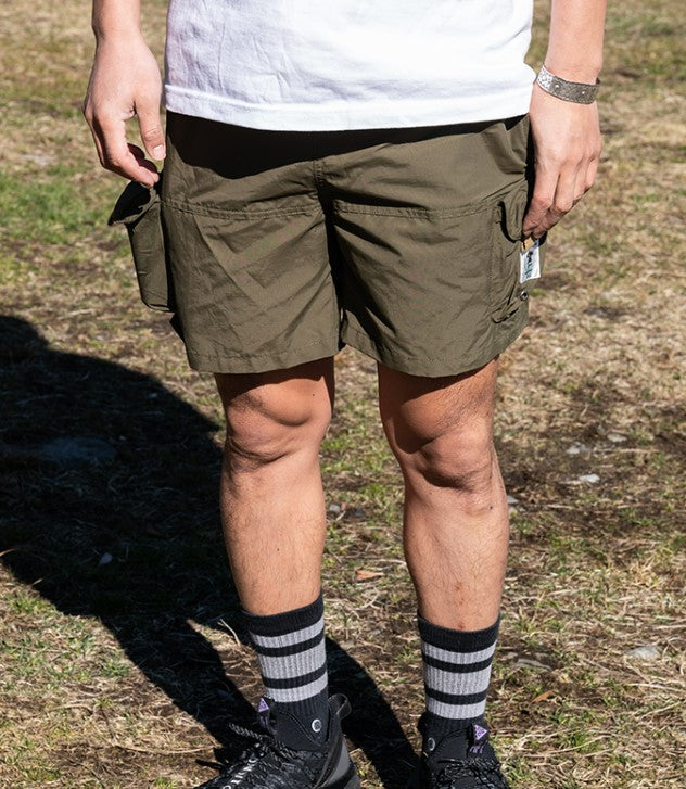 grn outdoor / TEBURA SHORTS
