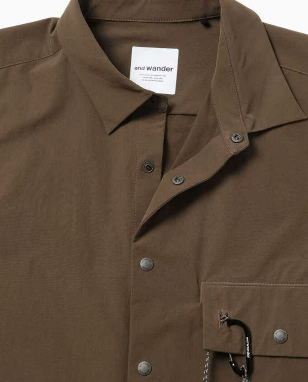 and wander / light w cloth shirt