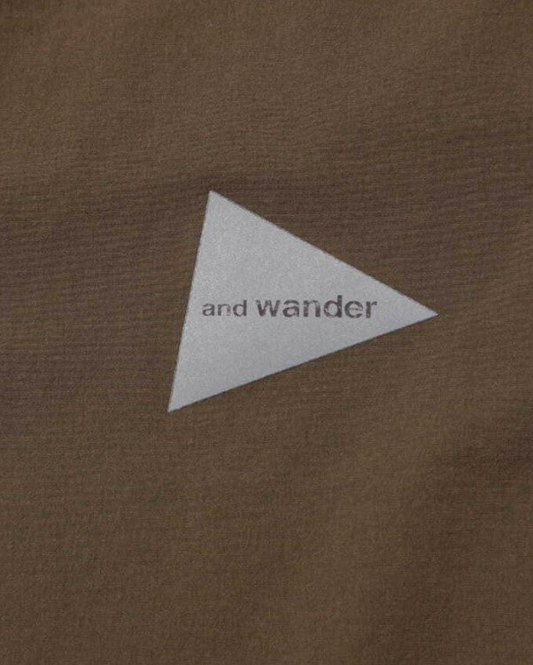 and wander / light w cloth shirt