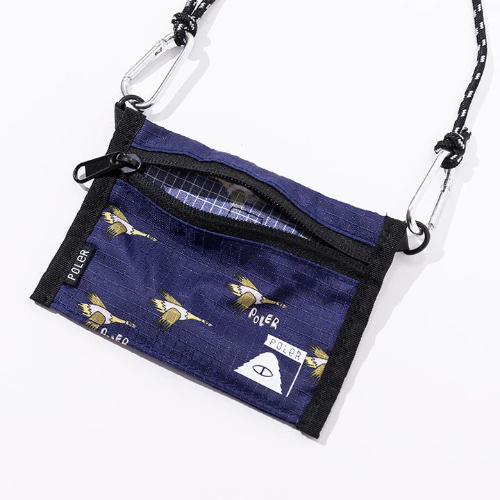 POLER / STUFFABLE DRINK POUCH