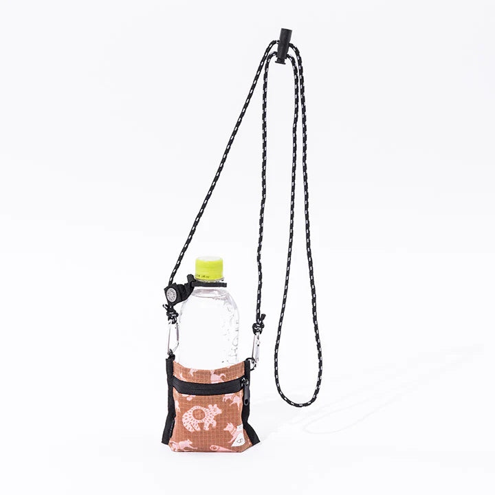 POLER / STUFFABLE DRINK POUCH