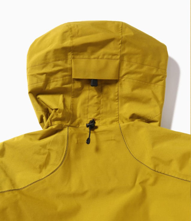 and wander / 2.5L hiker rain jacket