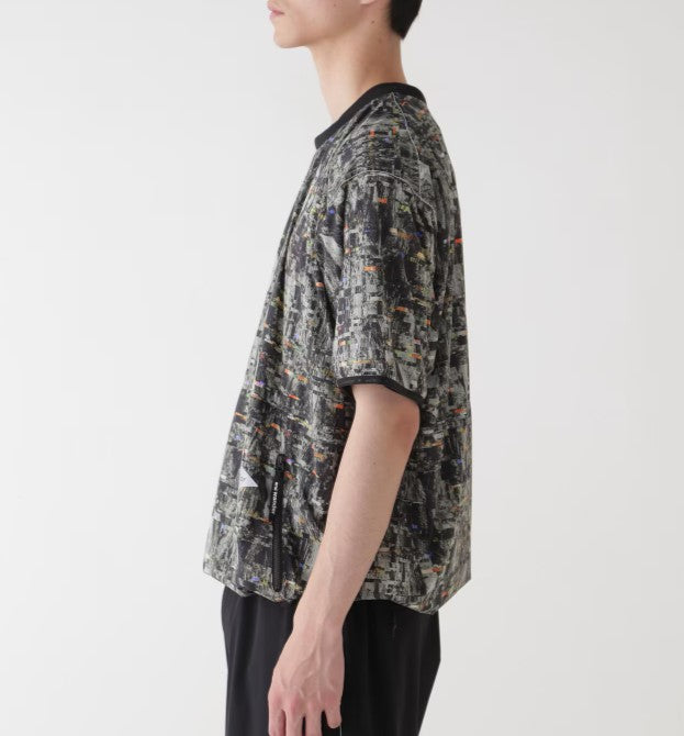 and wander / PERTEX printed wind T