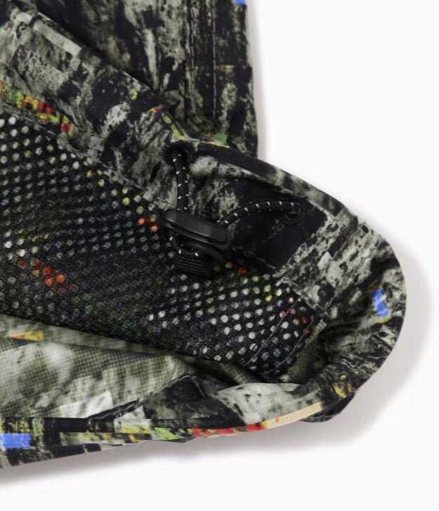 and wander / PERTEX printed wind T