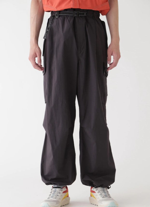 and wander / oversized cargo pants