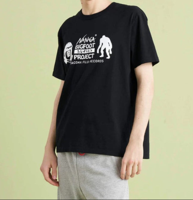 NANGA / NANGA x TACOMA FUJI RECORDS BIGFOOT SURVEY PROJECT LOGO TEE