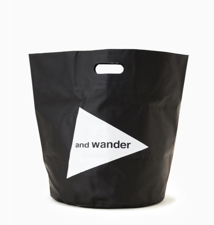 and wander / storage bucket 35L