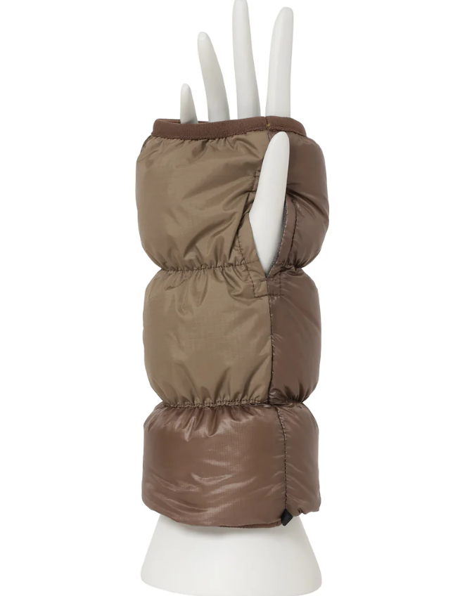 NANGA / MOUNTAIN LODGE DOWN WRIST GAITERS