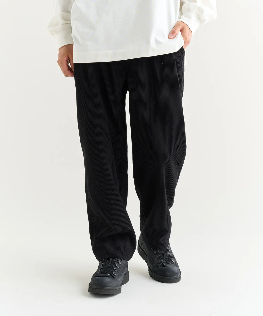 NANGA / CORDUROY CLIMBING PANTS