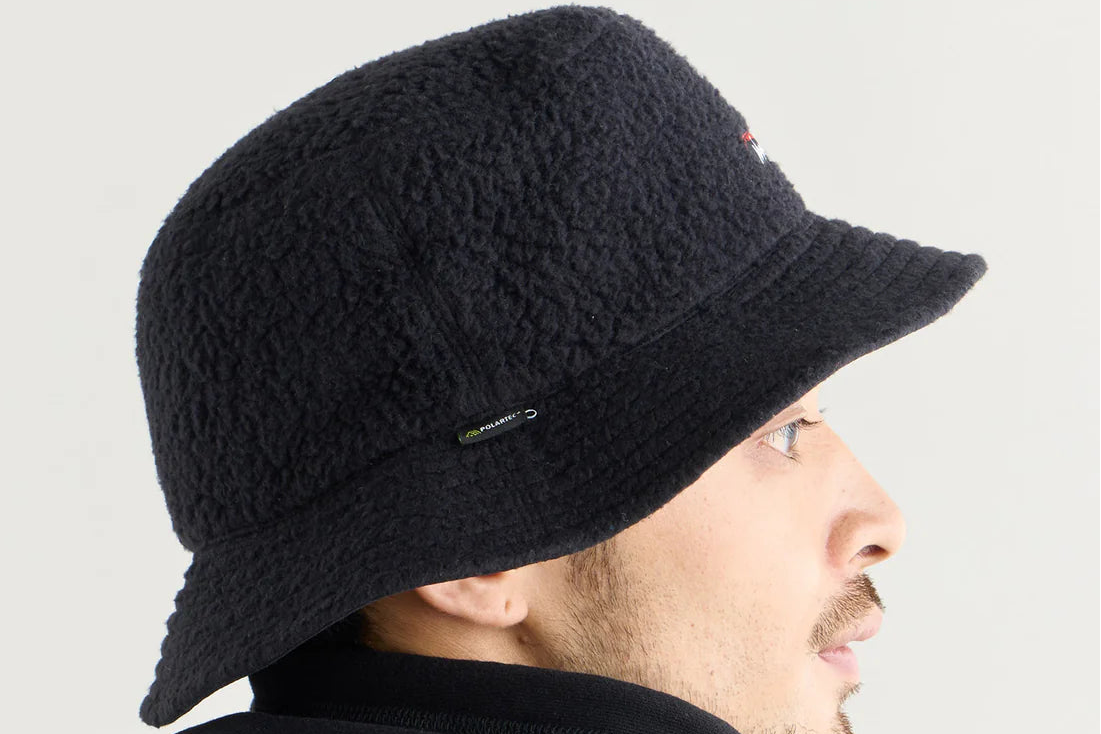 NANGA / REVERSIBLE FLEECE HAT