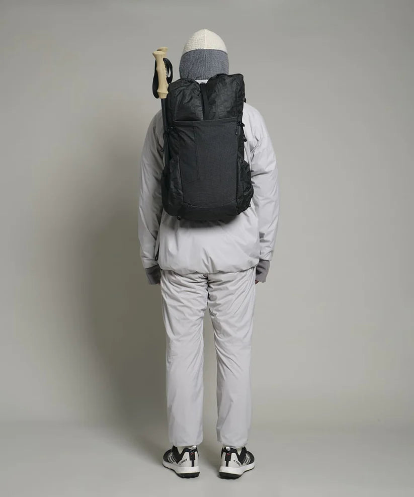 Mountain Research / I.D.JKT