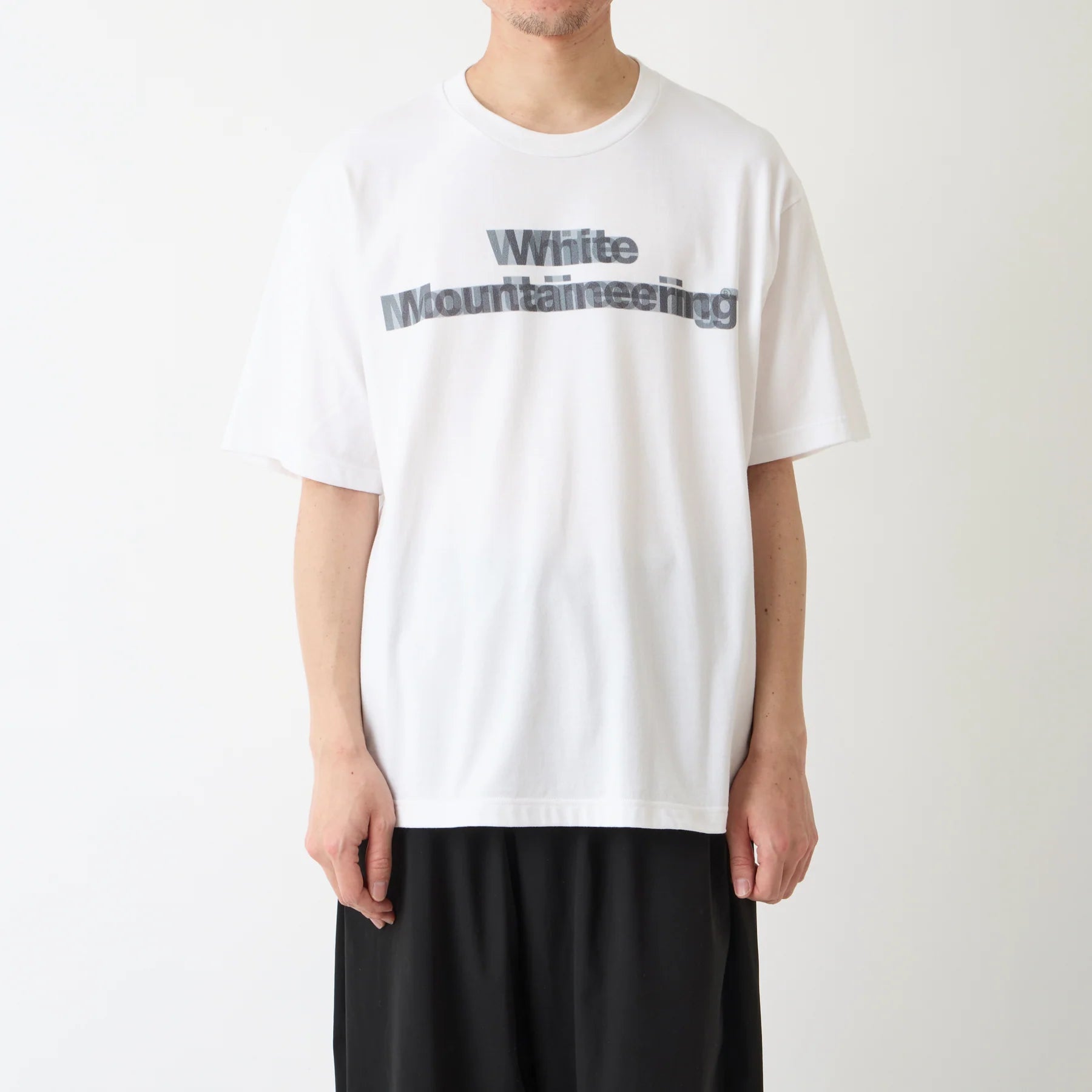 White Mountaineering / MOVING LOGO T-SHIRT