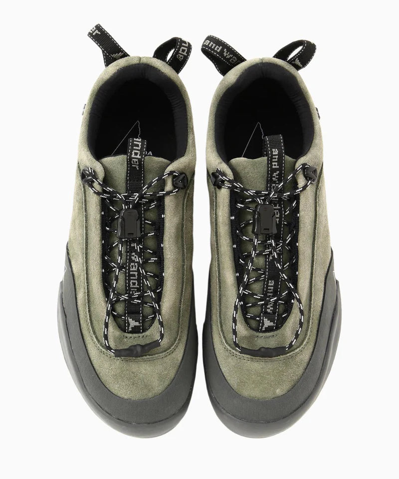 and wander / ROA x and wander cingino