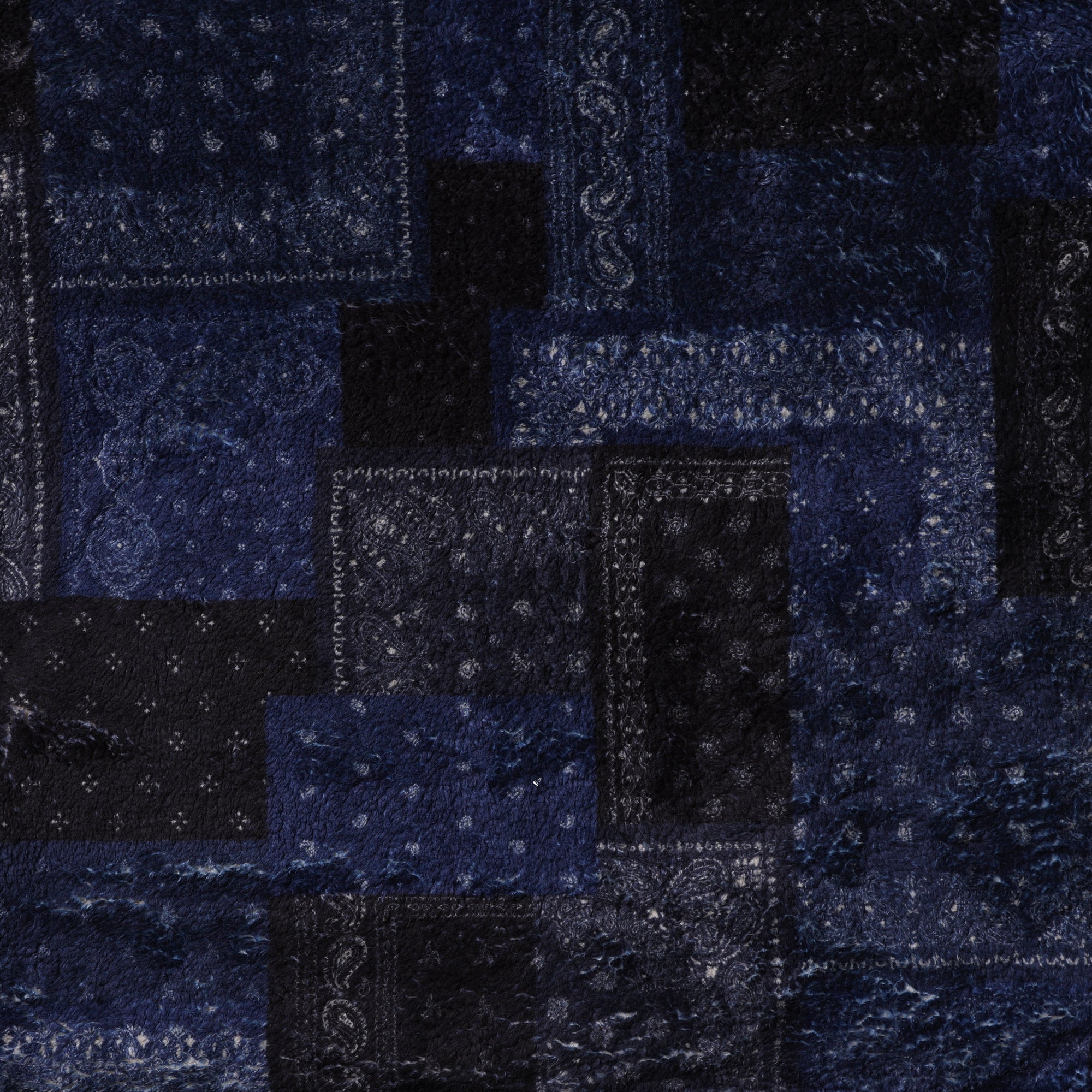 Liberaiders / BANDANA PILE FLEECE HOODIE