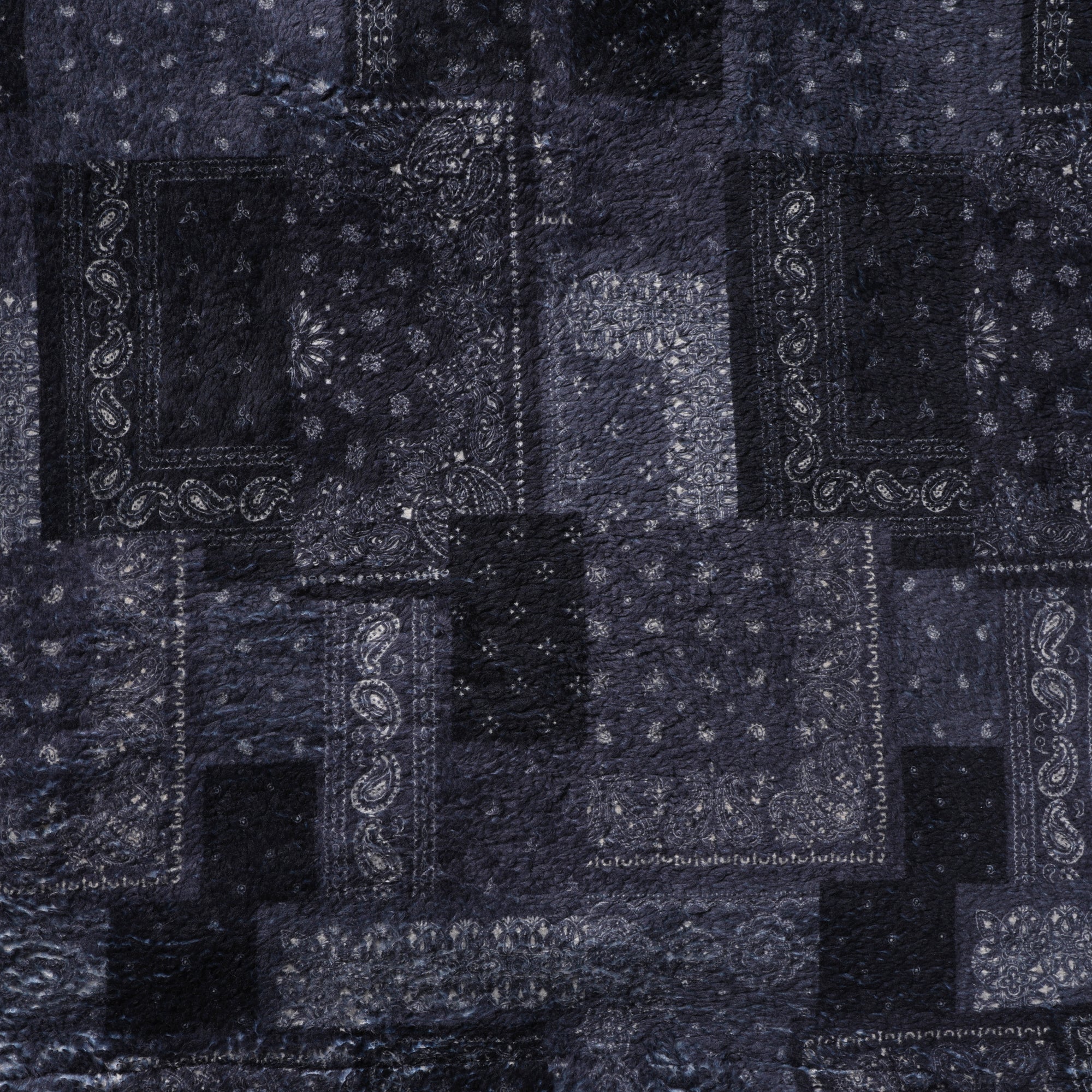 Liberaiders / BANDANA PILE FLEECE HOODIE