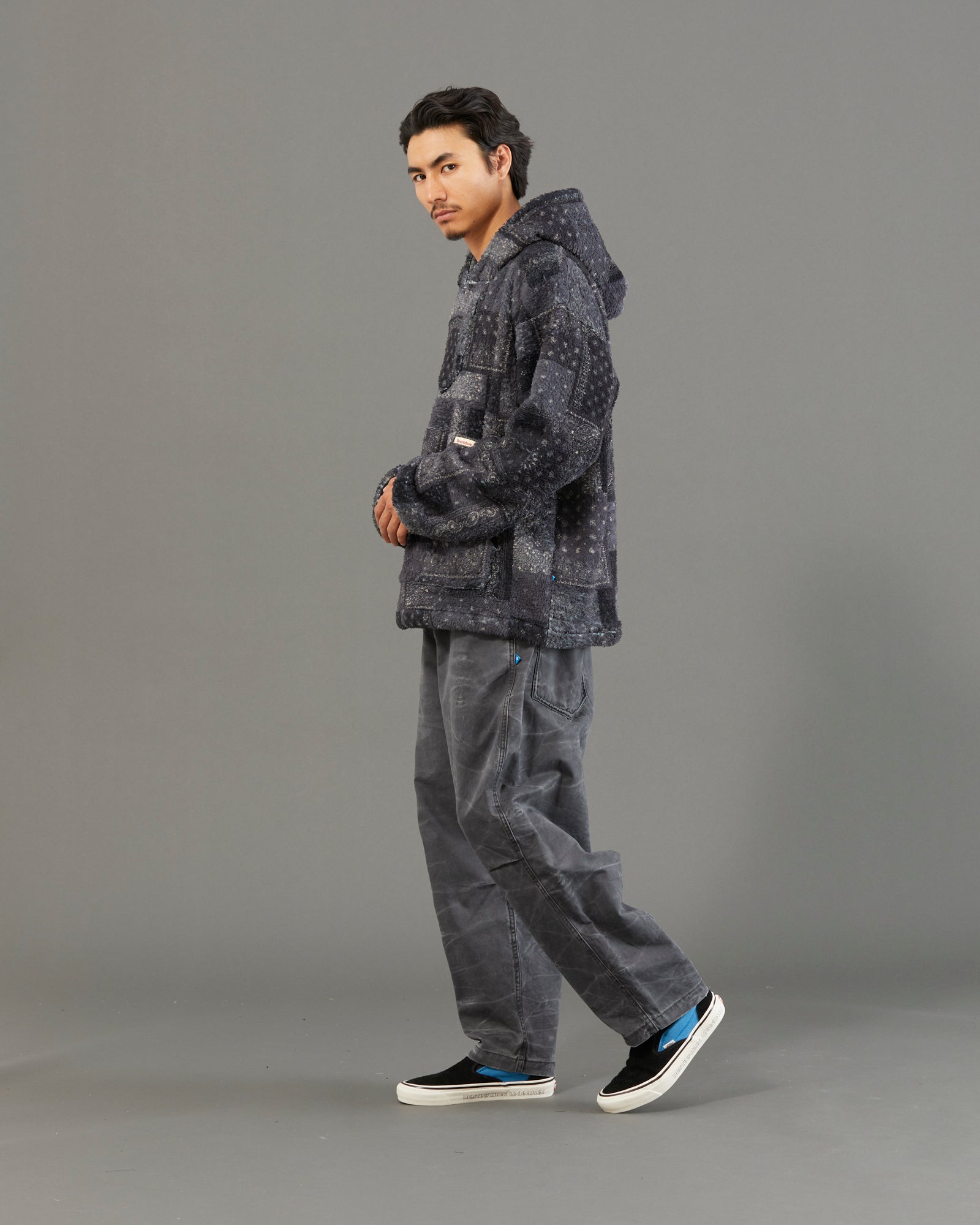 Liberaiders / BANDANA PILE FLEECE HOODIE