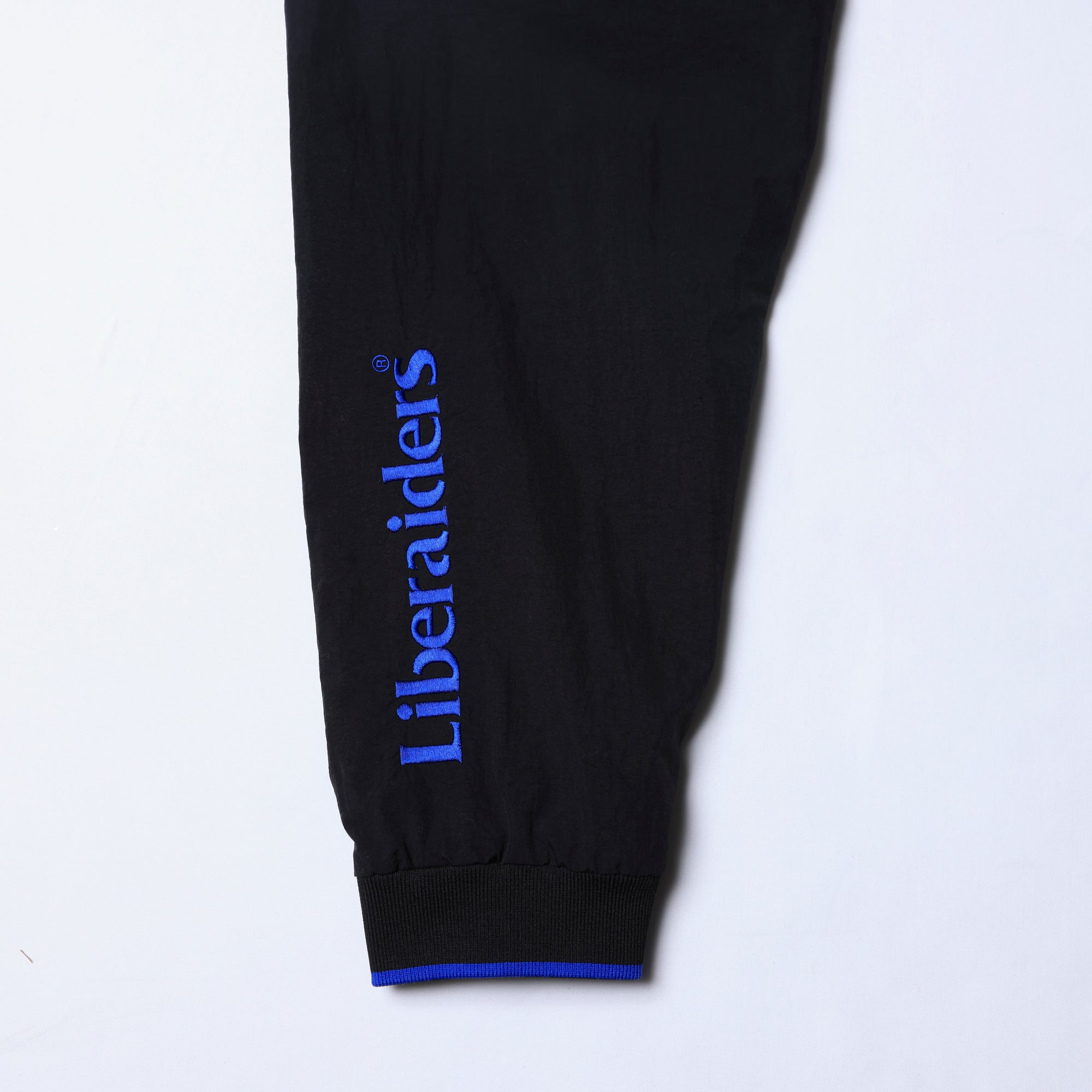 Liberaiders / LR NYLON CREWNECK