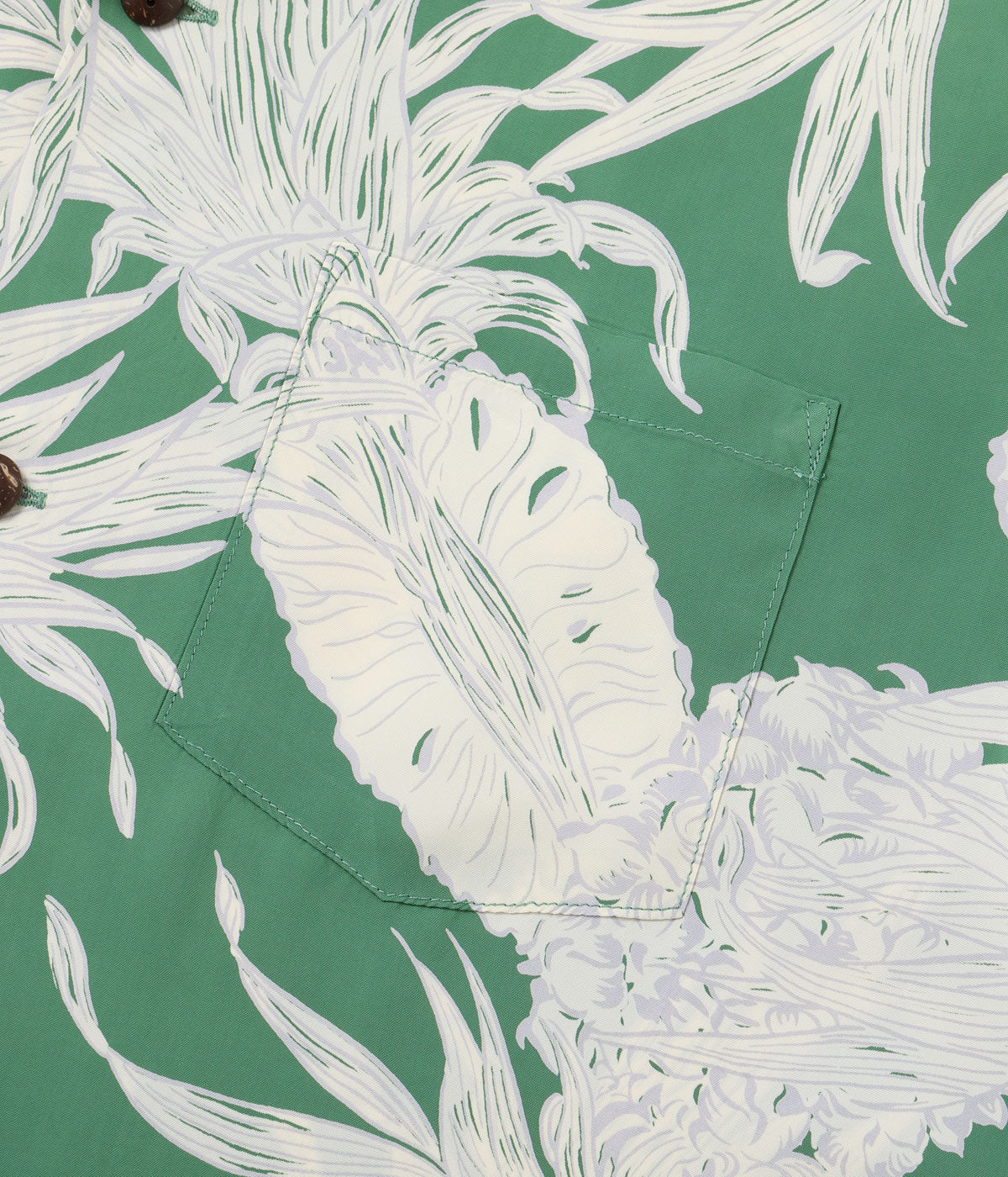 SUN SURF / Lot No. SS39413 / RAYON HAWAIIAN SHIRT “ISLAND PINEAPPLE”