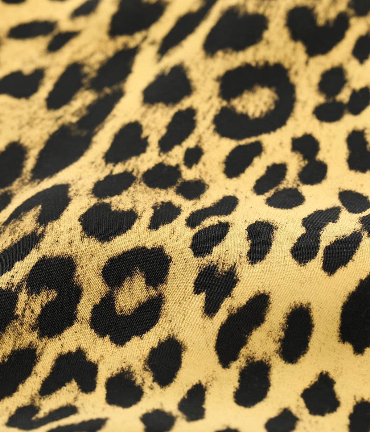 STAR OF HOLLYWOOD / Lot No. SH39490 / HIGH DENSITY RAYON OPEN SHIRT “LEOPARD”