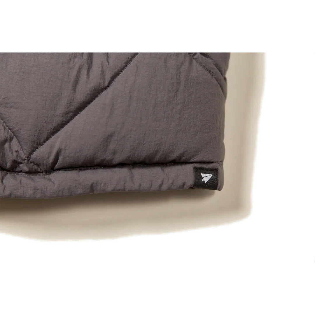 PAPERSKY / MIDDLE LAYER DOWN VEST