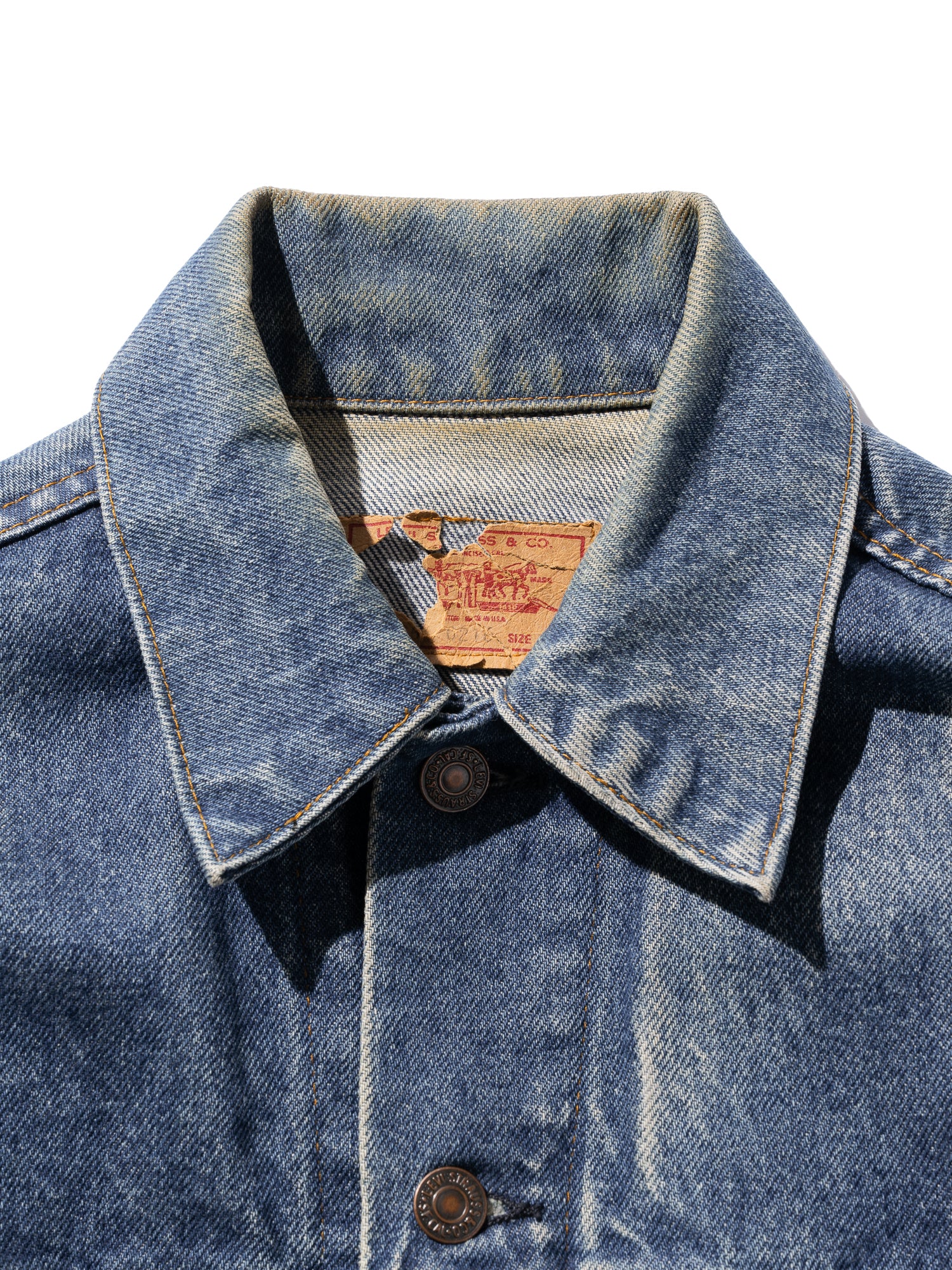 FJ select / LEVI’S 70506/ trackerjacket