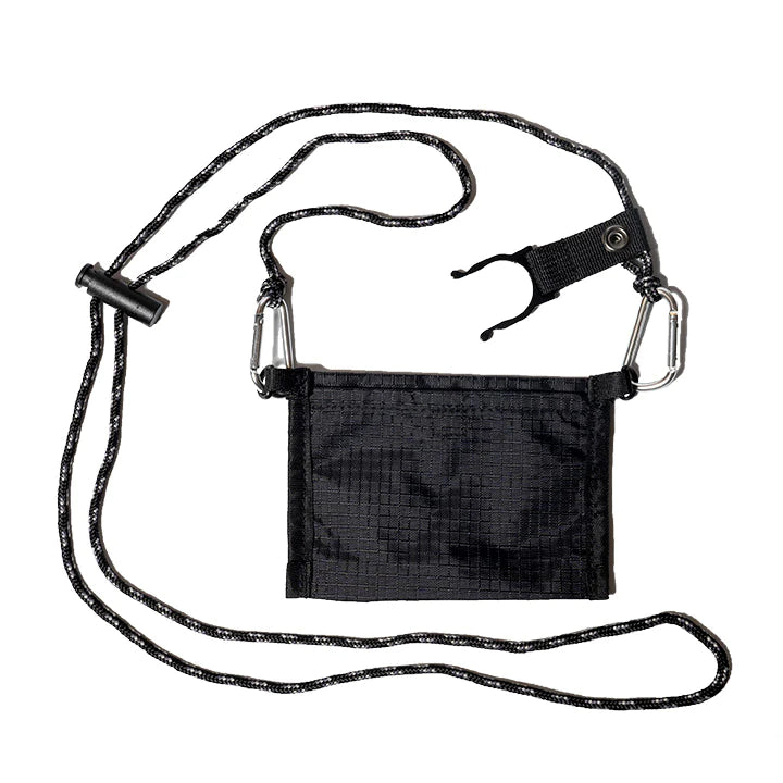 POLER / STUFFABLE DRINK POUCH