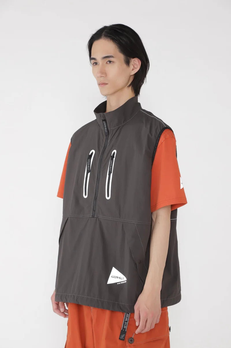 and wander / GRAMICCI × and wander brushed nylon vest