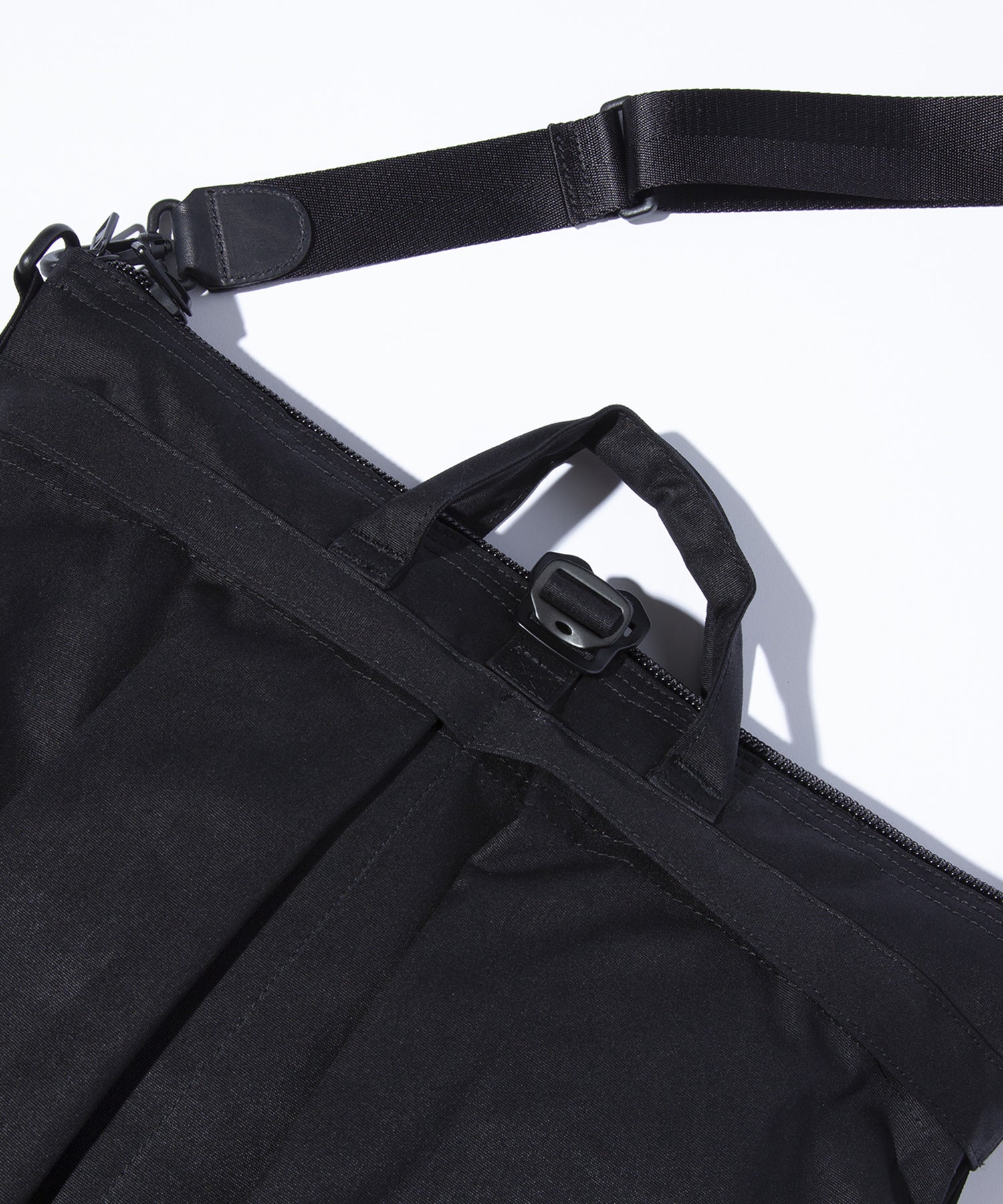 F/CE. / ReFIBER 3WAY HELMET BAG
