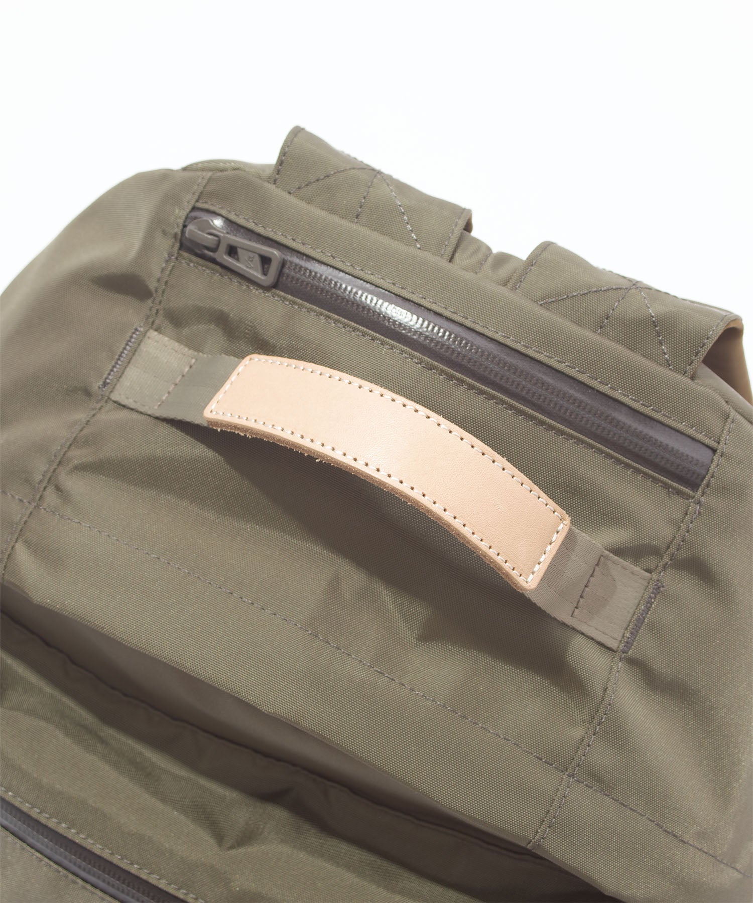 F/CE. / 420 re/cor TECHNICAL DAY PACK