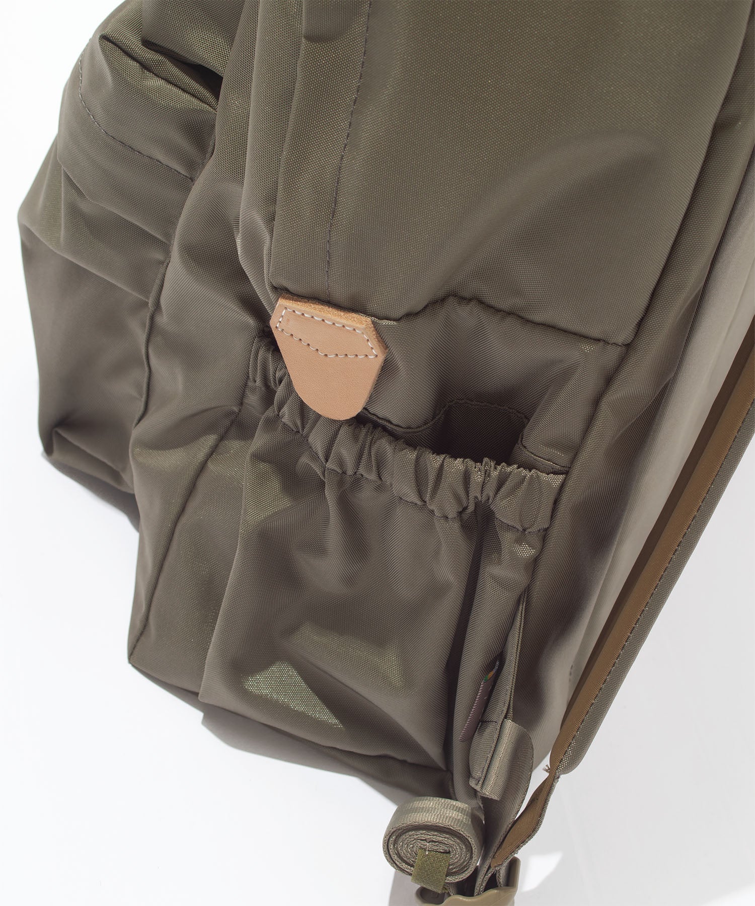 F/CE. / 420 re/cor TECHNICAL DAY PACK